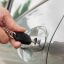 Pintu Mobil Macet, Ketahui Cara Memperbaiki Door Lock Mobil